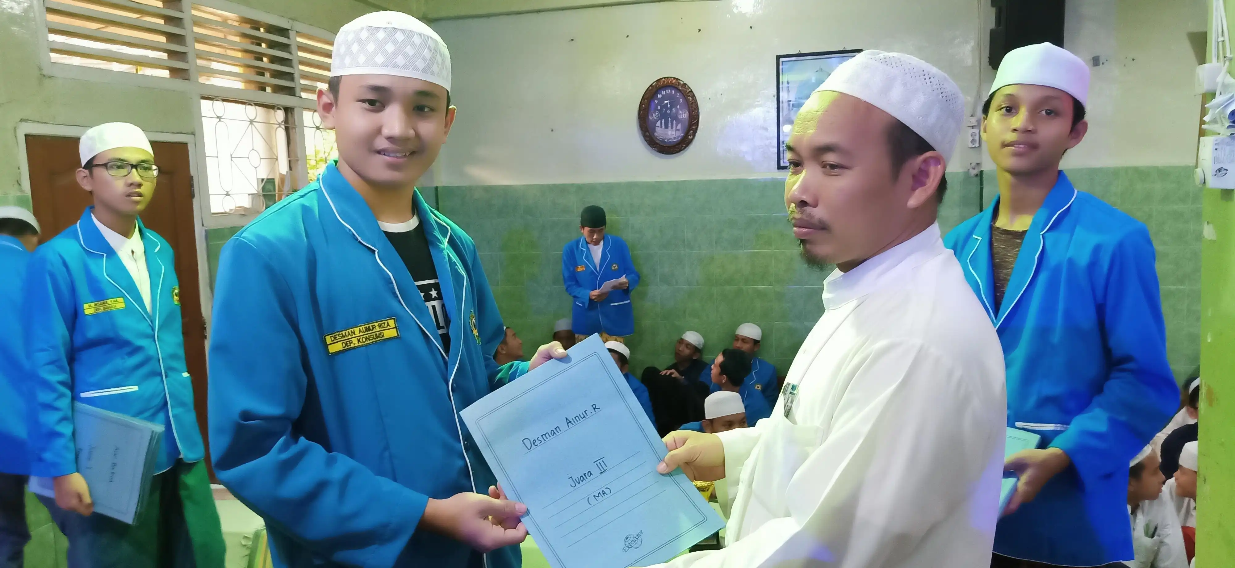 Pembagian Hadiah 111